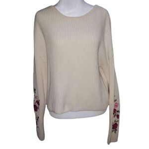 L.A. Hearts Sweater.   LSWT075